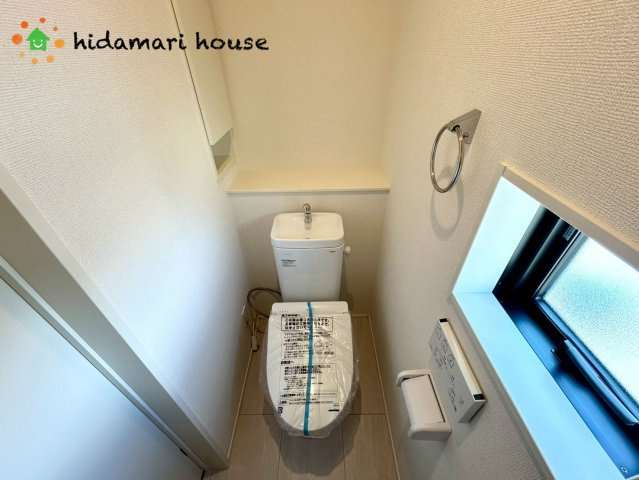 桶川市上日出谷南3期　新築戸建　グラファーレ01のトイレ