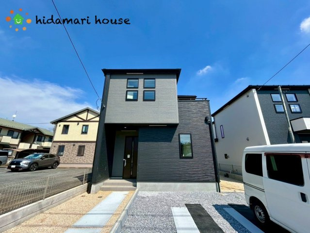 桶川市上日出谷南3期　新築戸建　グラファーレ01の外観