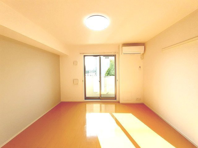 ソレアードⅤ　Ｂの居間・リビング