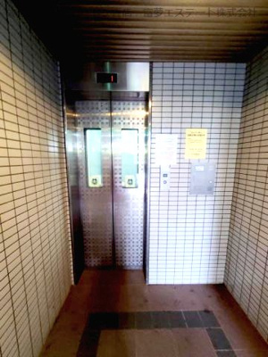 【エントランス】 | レジデンス川原