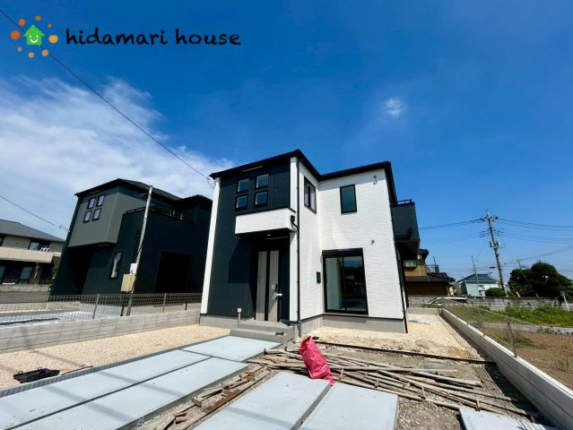 桶川市上日出谷南3期　新築戸建　グラファーレ02の外観