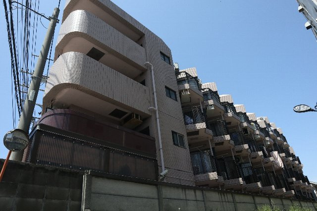【外観】 | シティプラザ船橋　 | 外観は落ち着いています