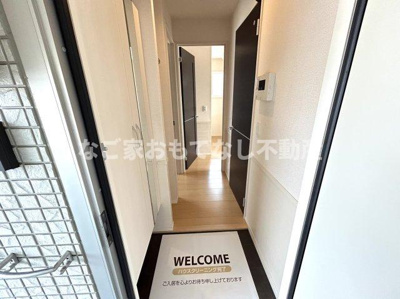 【玄関】 | ルミエール | ※写真は別号室