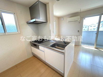 【キッチン】 | ルミエール | ※写真は別号室