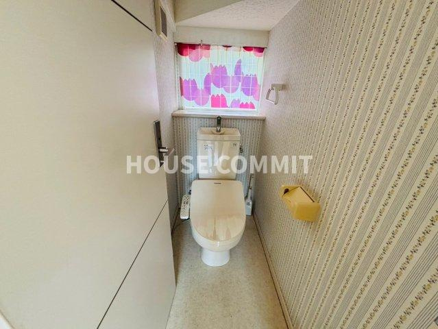 八街市富山　中古戸建のトイレ