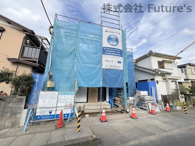 三郷市上口1丁目　新築戸建　全1棟の外観|現地の写真になります。