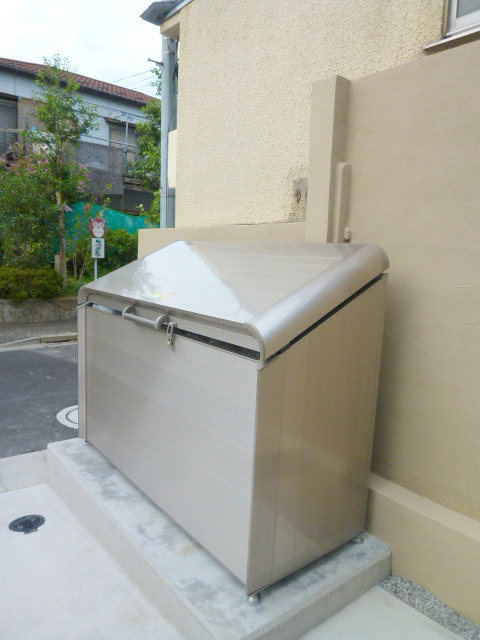 ブラウレーヘン東池袋のその他共用部分|★敷地内ゴミストッカー★