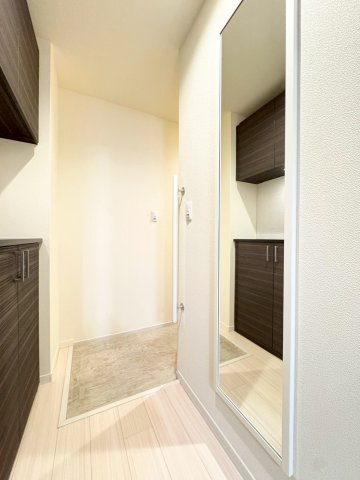 シティホームズⅧの玄関