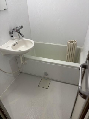 【浴室】 | 調布栄マンション-再契約型　定期借家-
