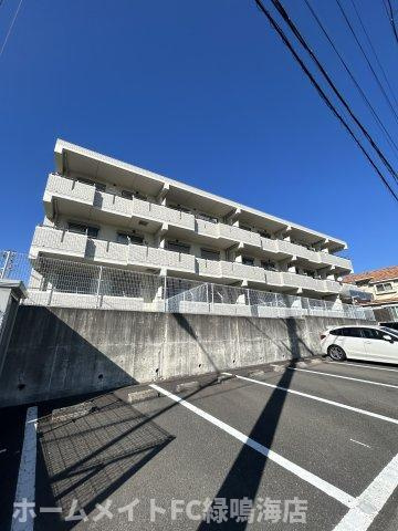 インペリアル豊明の外観