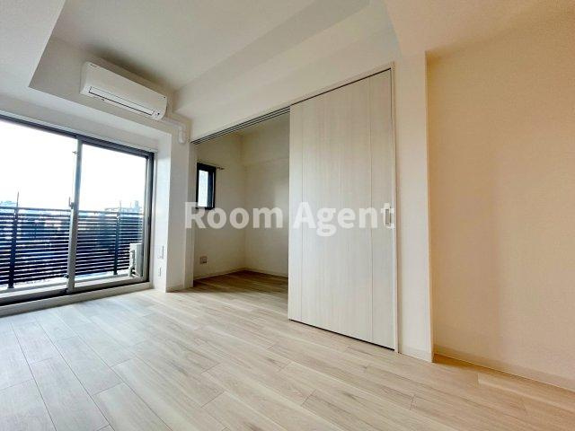 アドバンス名古屋ブランシュの居間・リビング