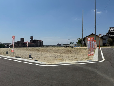  | 富田林市廿山2丁目2号地（小金台小学校）