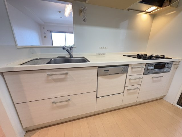 【キッチン】 | アーサー六ツ門プレミアムタワー