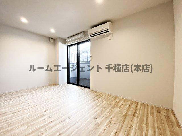 ガーデン熱田(garden熱田)の居間・リビング