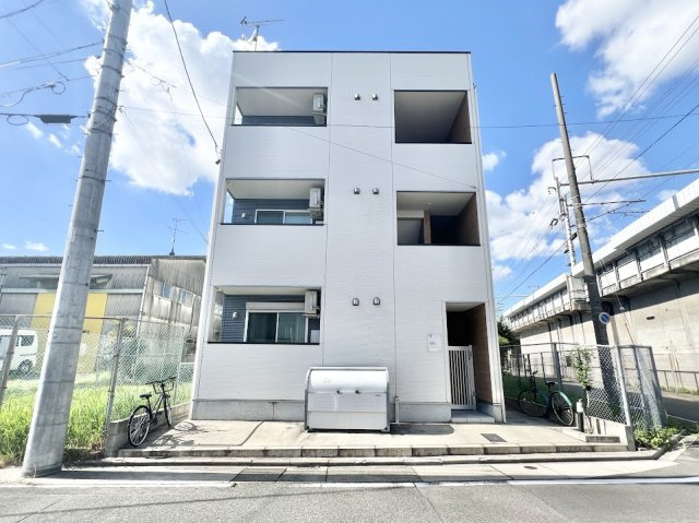 Luana(ルアナ)のエントランス