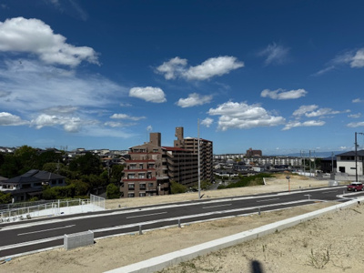  | 富田林市廿山2丁目3号地（小金台小学校）