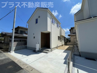 【外観】 | 現地写真。同じ物件を見るなら、プラス不動産販売にお任せ下さい。