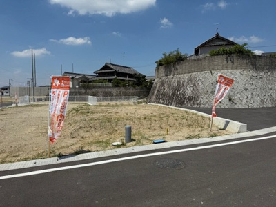  | 富田林市廿山2丁目5号地（小金台小学校）
