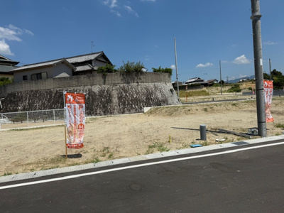  | 富田林市廿山2丁目5号地（小金台小学校）