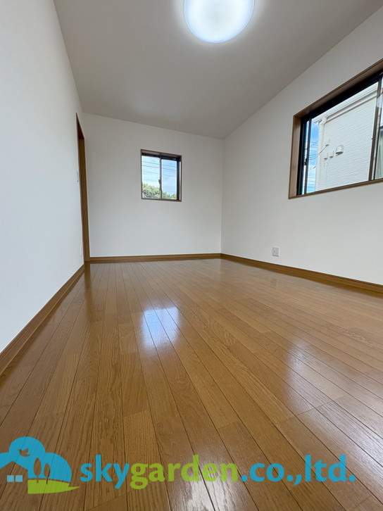 藤沢市柄沢　中古戸建の寝室