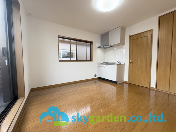 藤沢市柄沢　中古戸建の居間・リビング