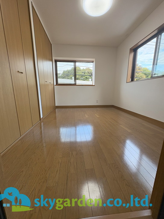 藤沢市柄沢　中古戸建の洋室