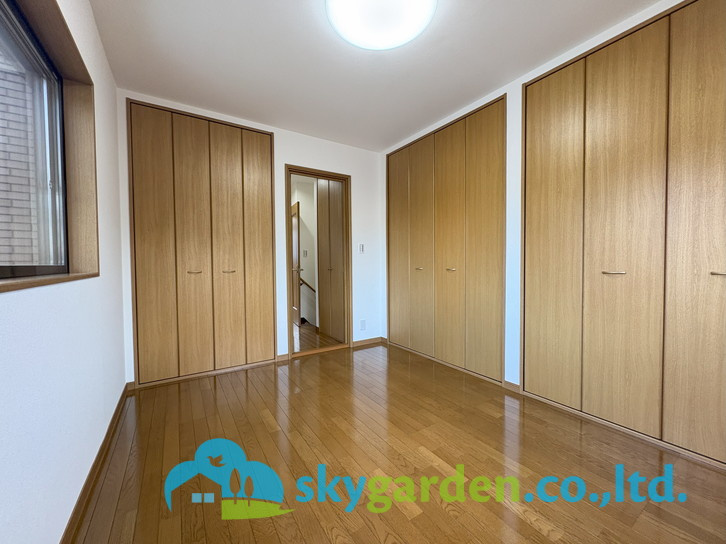 藤沢市柄沢　中古戸建の寝室