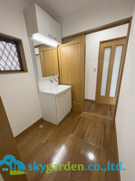 藤沢市柄沢　中古戸建の脱衣所