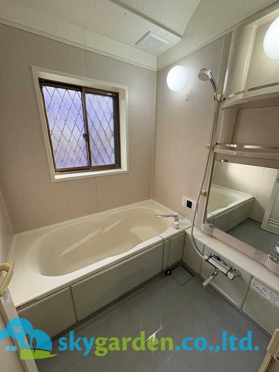 藤沢市柄沢　中古戸建の浴室