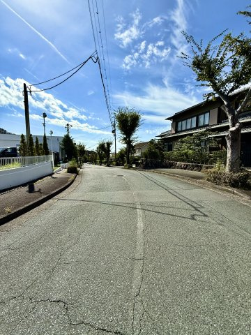 アートフォルム富塚の周辺|車の往来が少ない静かな環境です！
