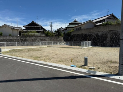  | 富田林市廿山2丁目6号地（小金台小学校）