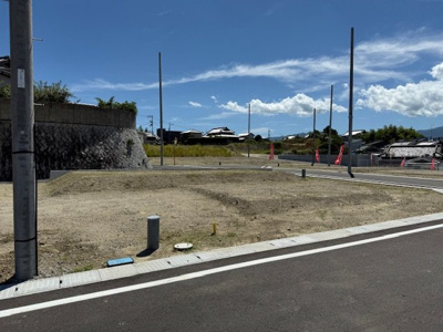  | 富田林市廿山2丁目6号地（小金台小学校）