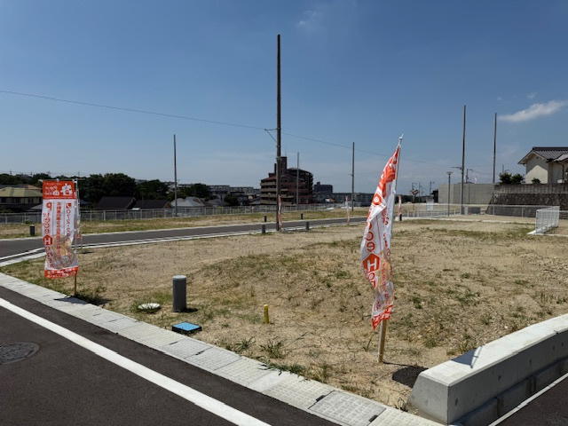  | 富田林市廿山2丁目6号地（小金台小学校）