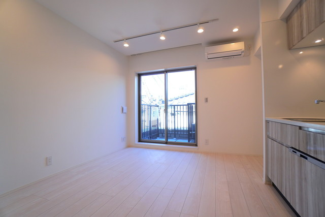 ＡＧＲＡＴＩＯ　ＴＥＲＲＡＣＥ　恵比寿（アグレシオ　テラス　恵比寿）の居間・リビング|※写真は同タイプ住戸です。