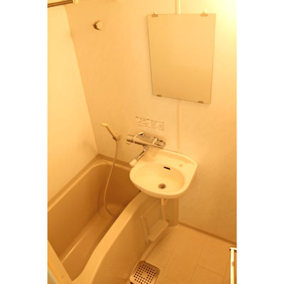 パレステュディオ神田神保町の内装|明るい室内です