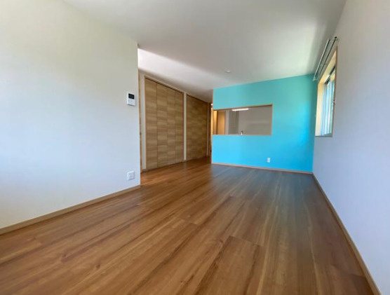 神陵台8丁目貸家の居間・リビング