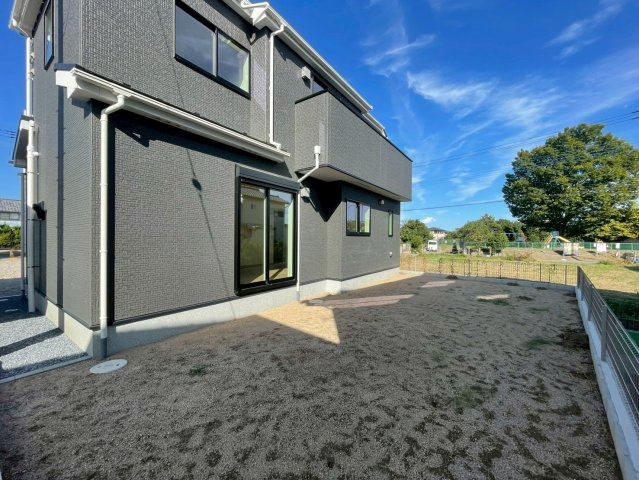 【庭】 | 高崎市新保田中町　3号棟