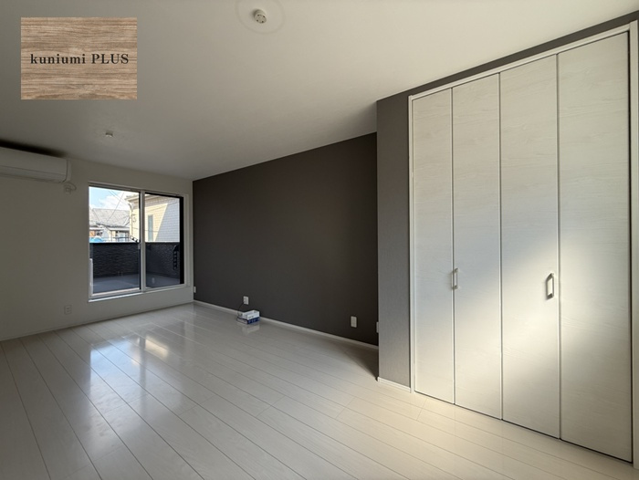 東大阪市森河内西2丁目の居間・リビング