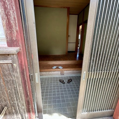 【玄関】 | 湖北町石川貸家