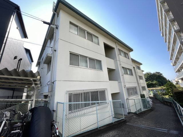 初穂マンション北浦和の外観