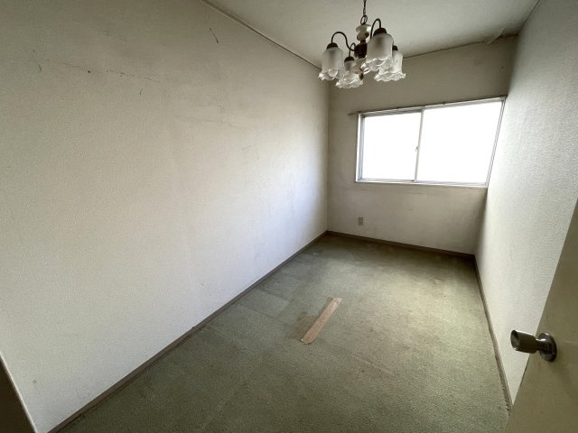 初穂マンション北浦和の洋室