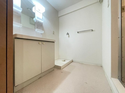 【洗面所】 | メゾンドール南千里