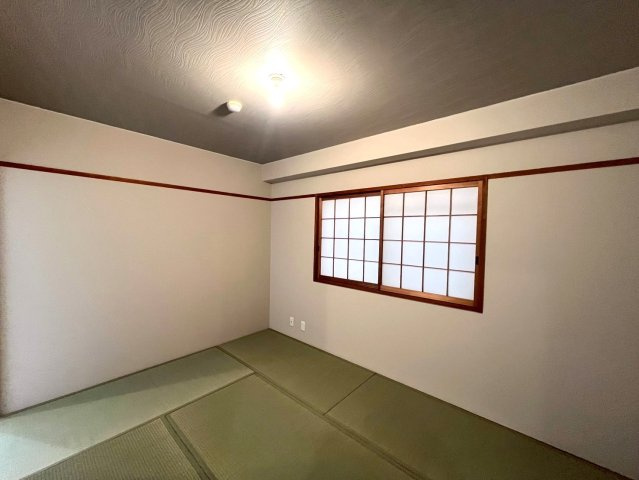 ◆室内リフォーム済◆阪急大宮駅・市営烏丸線四条駅・京福四条大宮駅まで徒歩１０分◆アルモード京都高辻の和室|和室