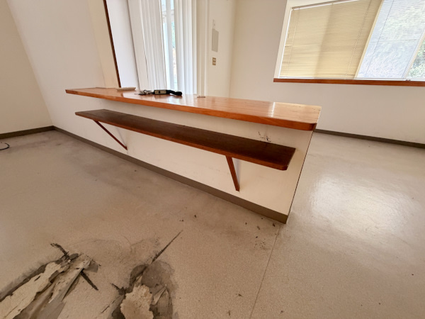 中川貸事務所の内装