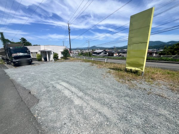 中川貸事務所の駐車場