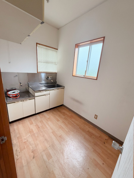 中川貸事務所の内装