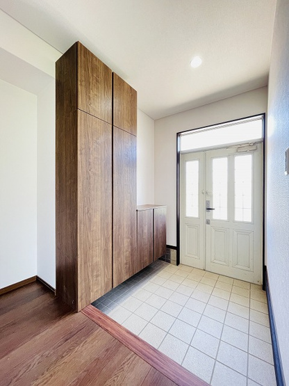 【玄関】 | 宗像市ひかりヶ丘１丁目  