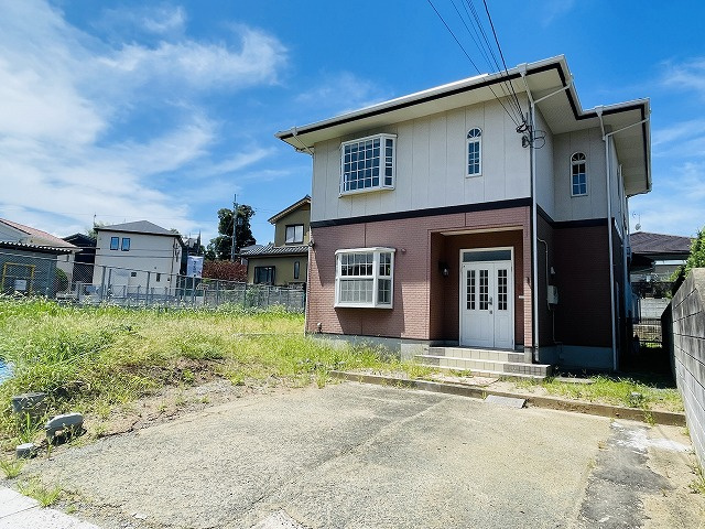 【外観】 | 宗像市ひかりヶ丘１丁目   | 並列2台駐車可なので、御夫婦で通勤も大丈夫です◎