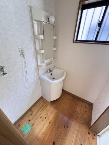 グリーンハイツ古城の洗面所