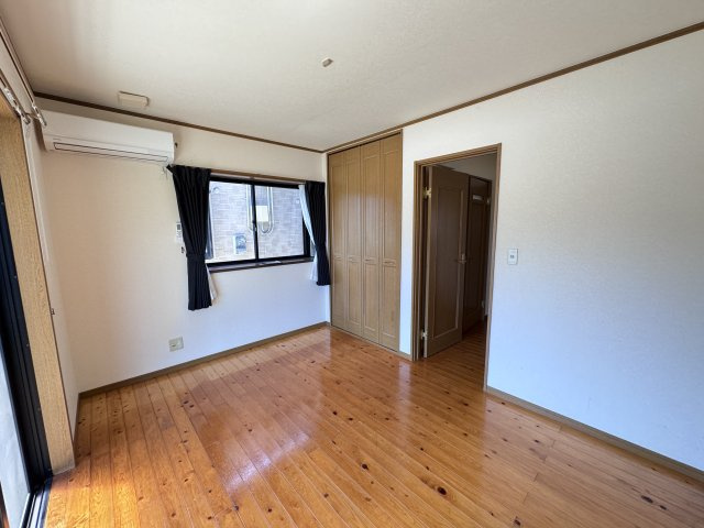 グリーンハイツ古城の洋室